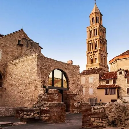 Vauquer * Split